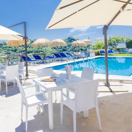 Hotel La Luna Ischia Bagian luar foto