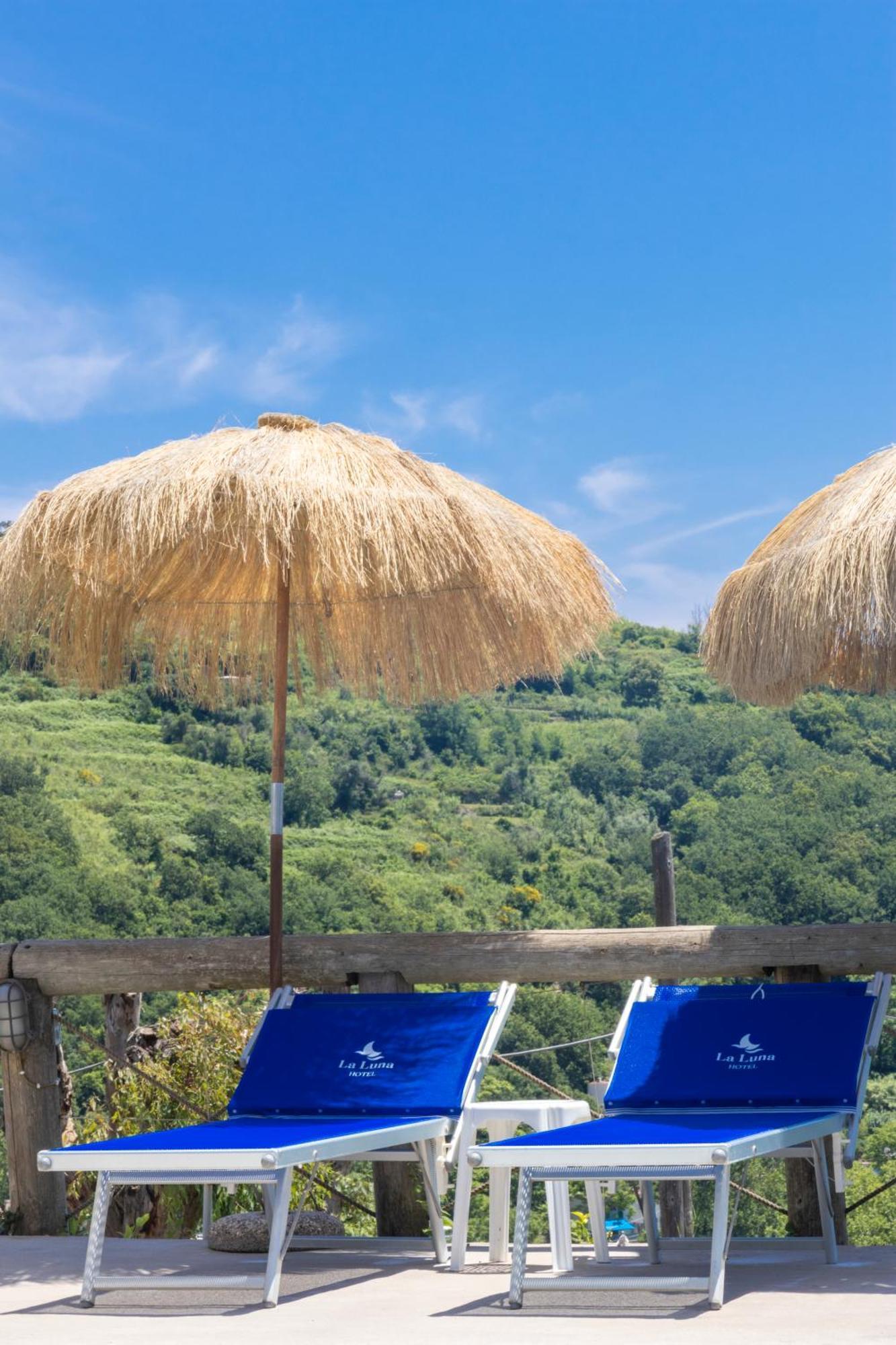 Hotel La Luna Ischia Bagian luar foto
