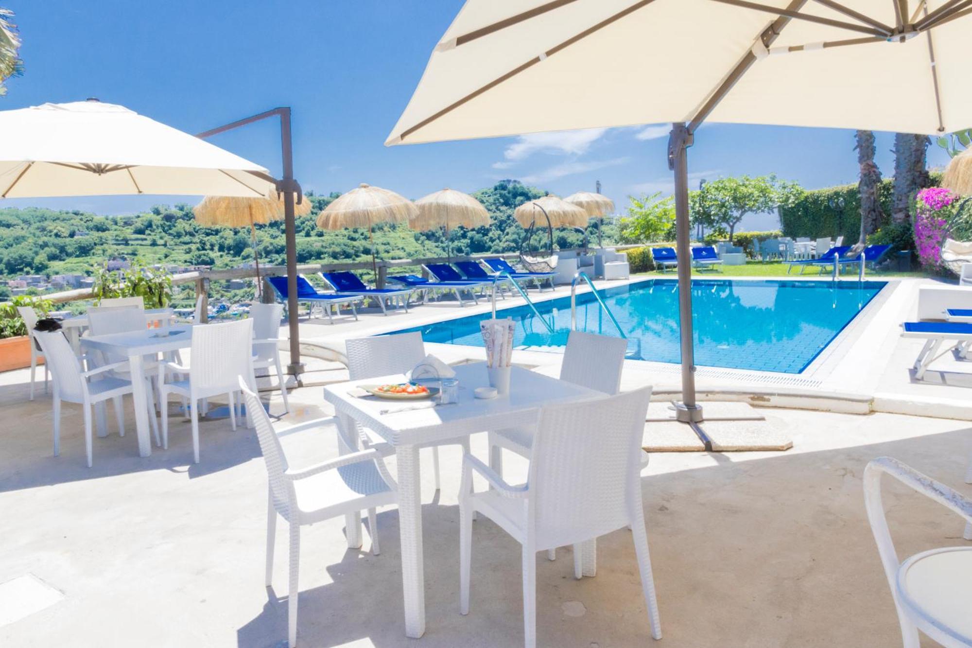 Hotel La Luna Ischia Bagian luar foto
