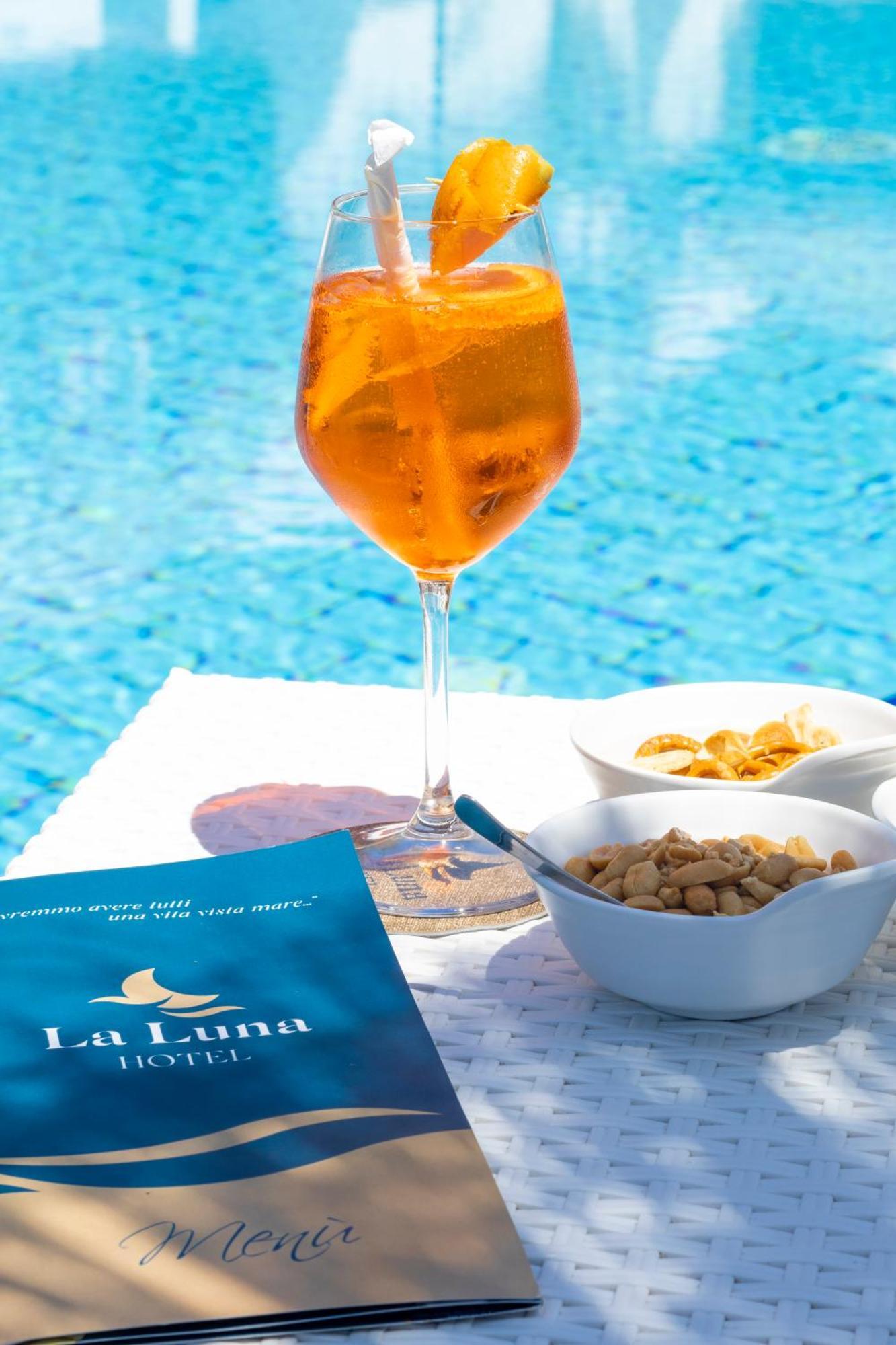 Hotel La Luna Ischia Bagian luar foto