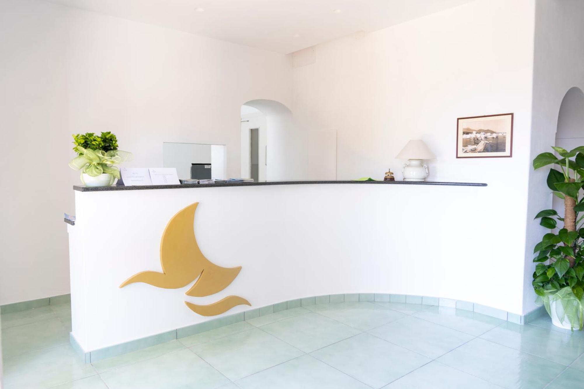 Hotel La Luna Ischia Bagian luar foto